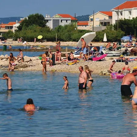Prázdninový dům Luxurious In Debeljak, Sukosan *
